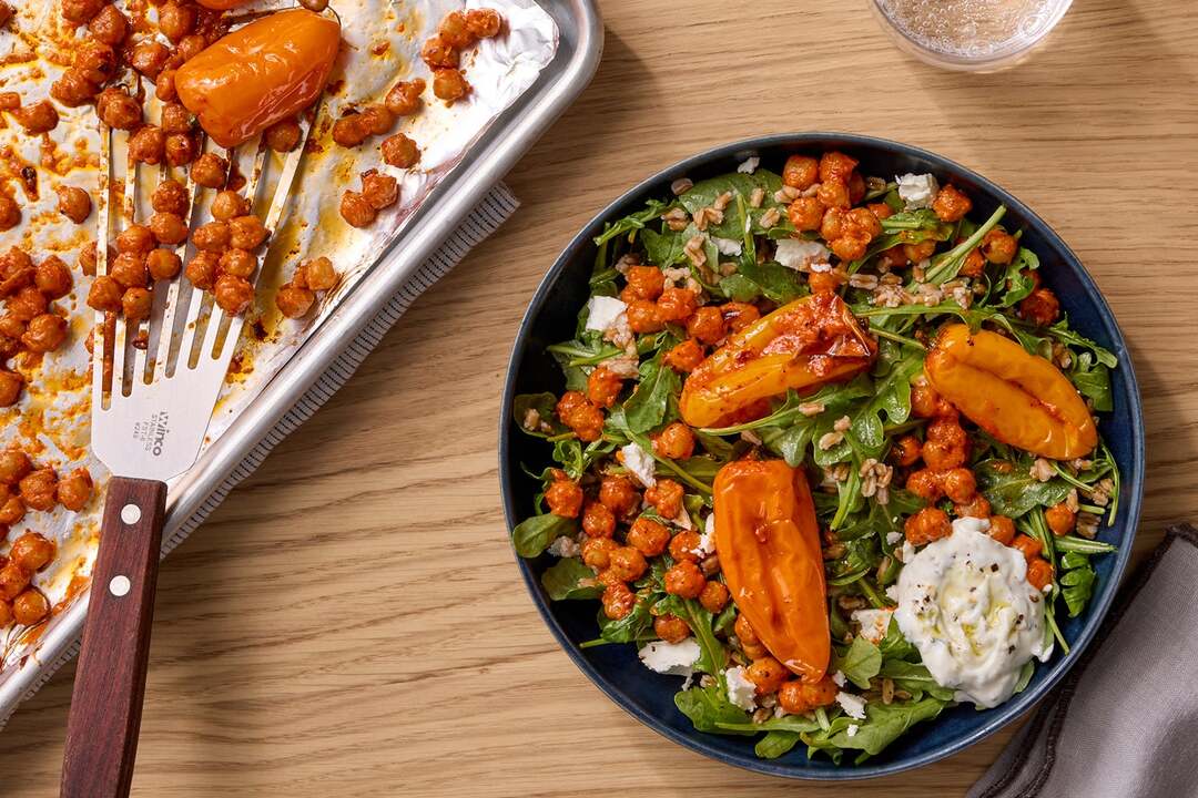 Red Pepper Pesto Chickpea Bowls