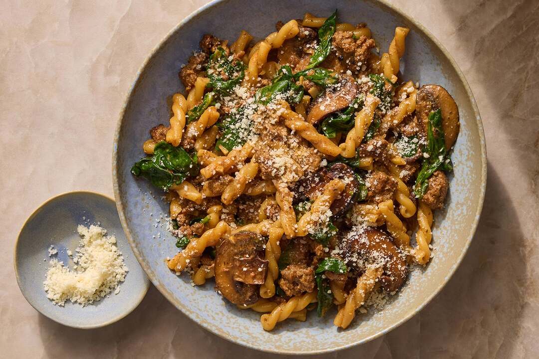 Creamy Pesto Bolognese