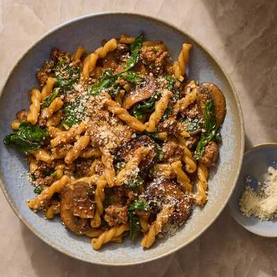 Creamy Pesto Bolognese